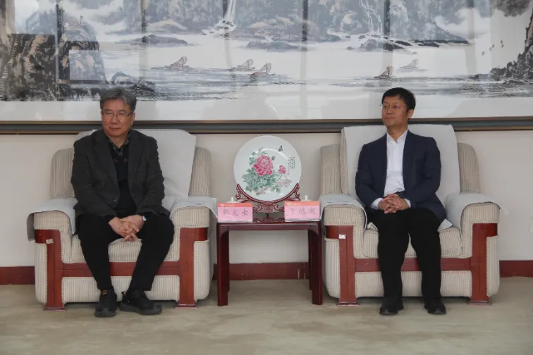 Shandong LANO Kolabore ak Pwofesè KWAK, Moon Kyu, Ph.D.and Reprezantan Liang Tongho nan Dongguk University, Kore di Sid pou fè echanj ak koperasyon nan domèn kontwòl bri ak Shandong Jianzhu University. Shandong LANO Kolabore ak Pwofesè KWAK, Moon Kyu, Ph.D.and Reprezantan Liang Tongho nan Dongguk University, Kore di Sid pou fè echanj ak koperasyon nan domèn kontwòl bri ak Shandong Jianzhu University.
